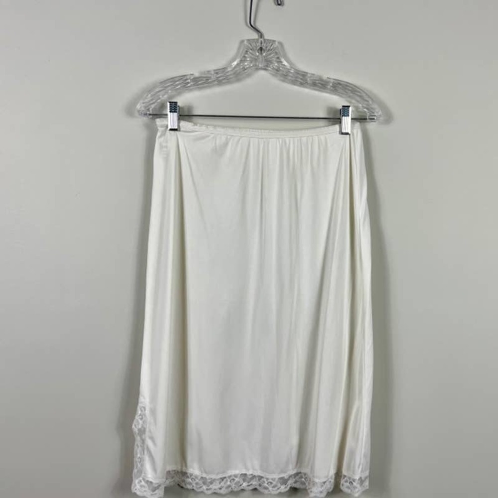 Vintage 1980s Half Slip Petticoat by Lorraine with Contrasting Lace Hem